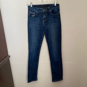 Levi’s Mid Rise Skinny Jean